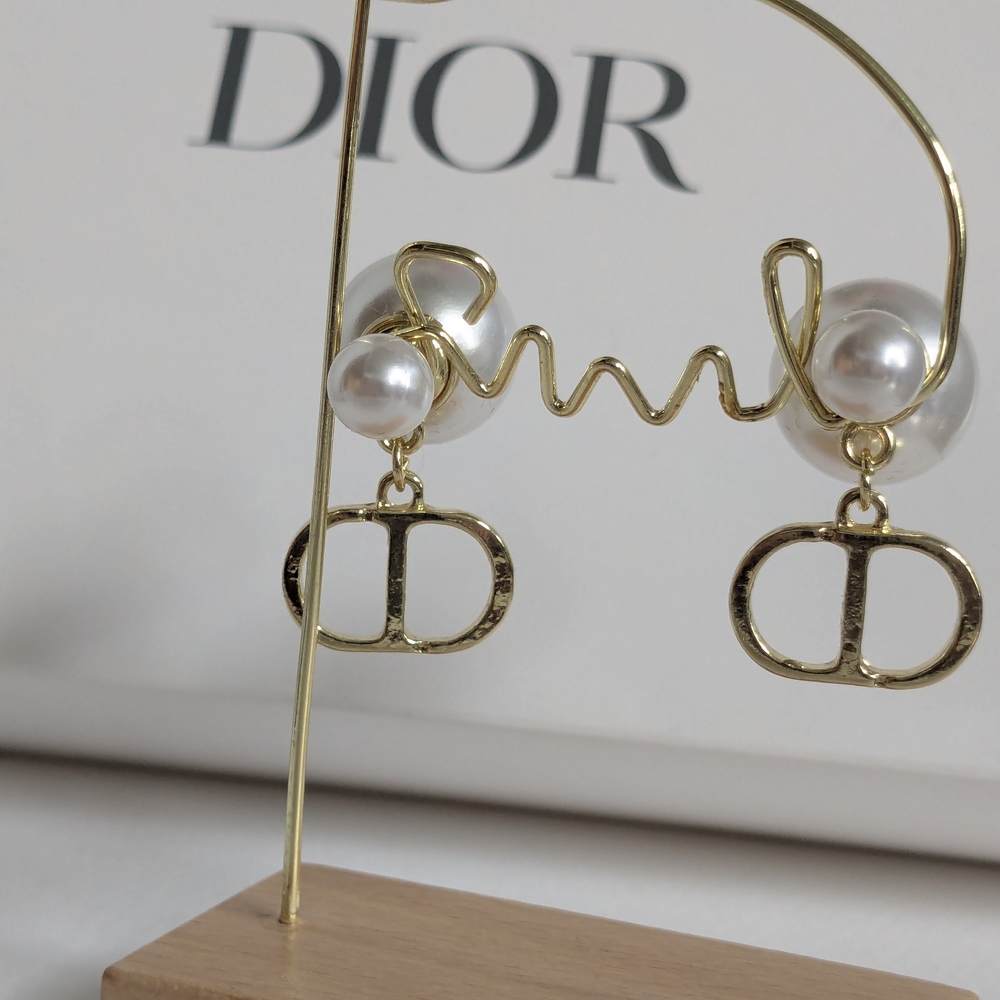 Dior White and Gold Pearl Earrings - Picture 7 of 12